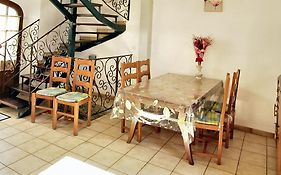Maison de 2 chambres a Mostuejouls